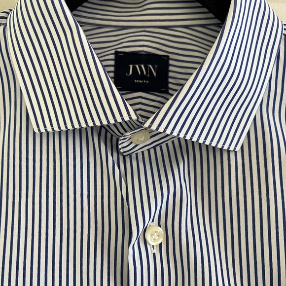 French Cuff Dress Shirt - Picture 3 of 4